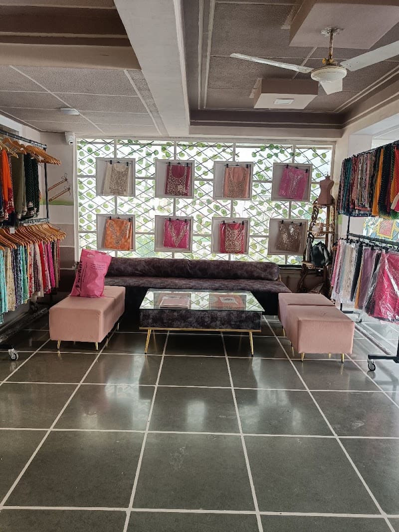 Shubhrak Fashion Boutique (Clothing Store in Udaipur photo 2