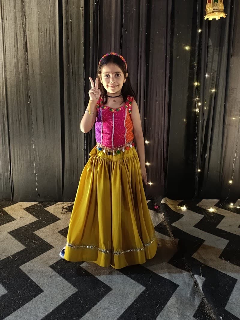 SS FASHION BOUTIQUE & RENTAL STORE