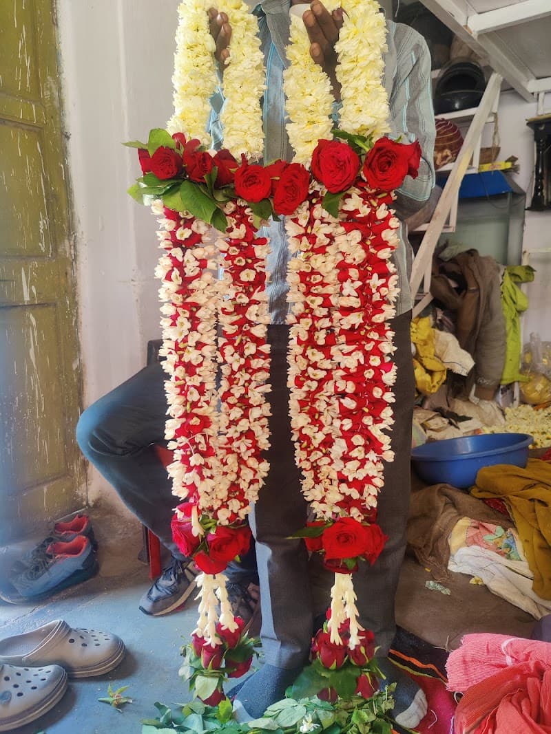 Shree mohan flowers & balloon decoration