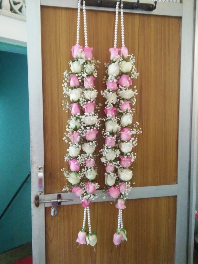 Shree mohan flowers & balloon decoration photo 2